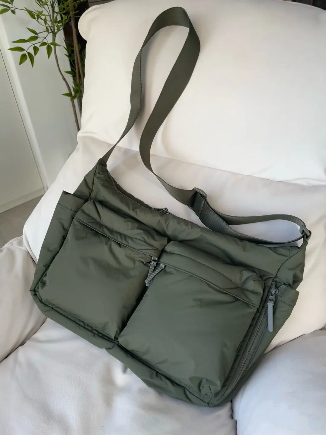 Thickened Casual Messenger Bag | Large Capacity Sports Bag