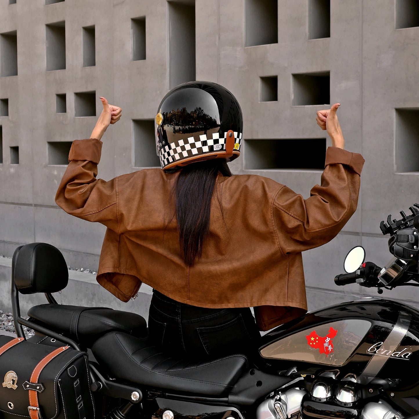Vintage Full Face Moto Helmet | Retro Style Motorcycle Safety Gear
