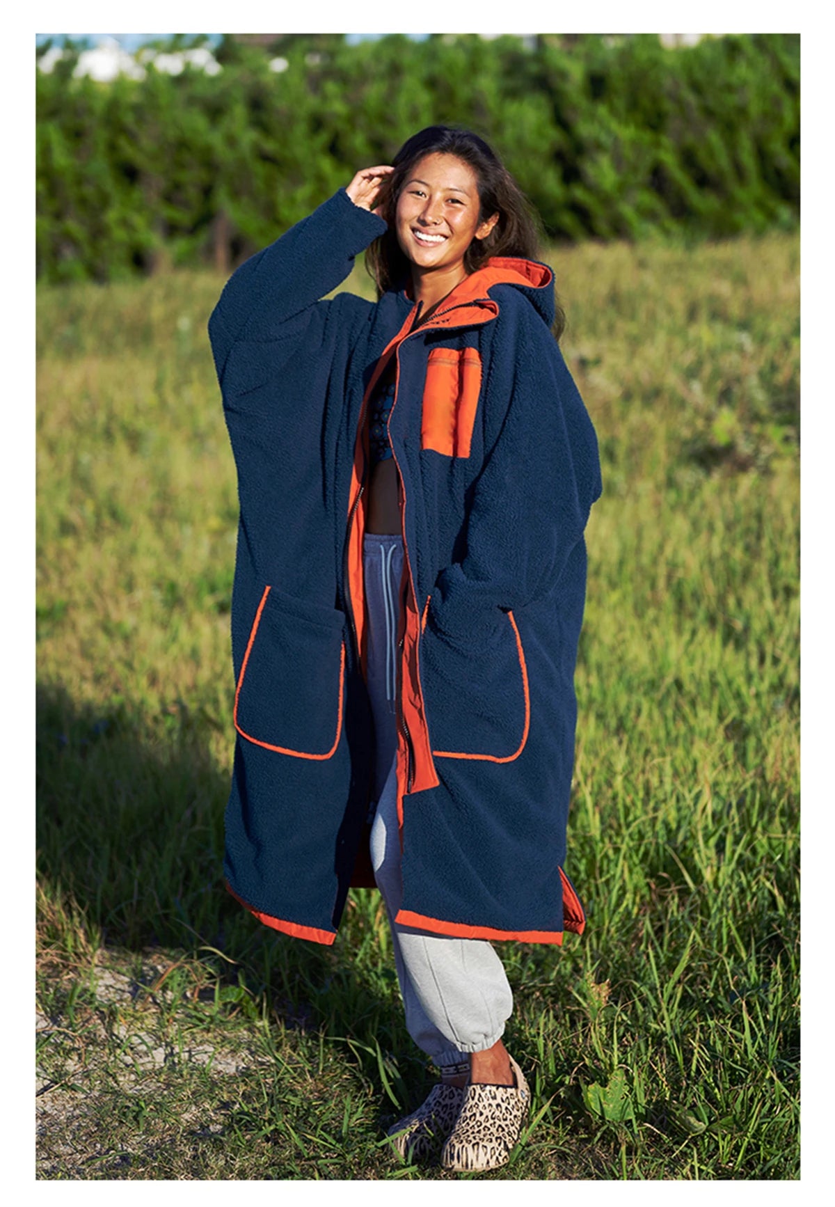 Quick Drying Surf Changing Robe | Weatherproof Jacket & Cloak