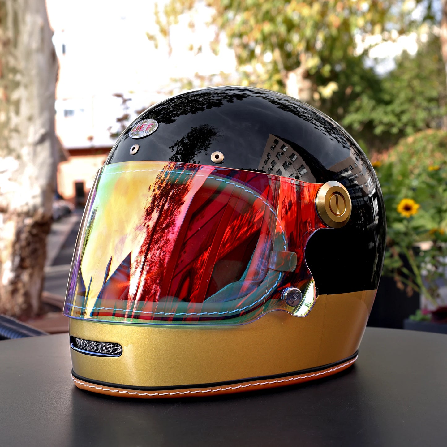 Vintage Full Face Moto Helmet | Retro Style Motorcycle Safety Gear