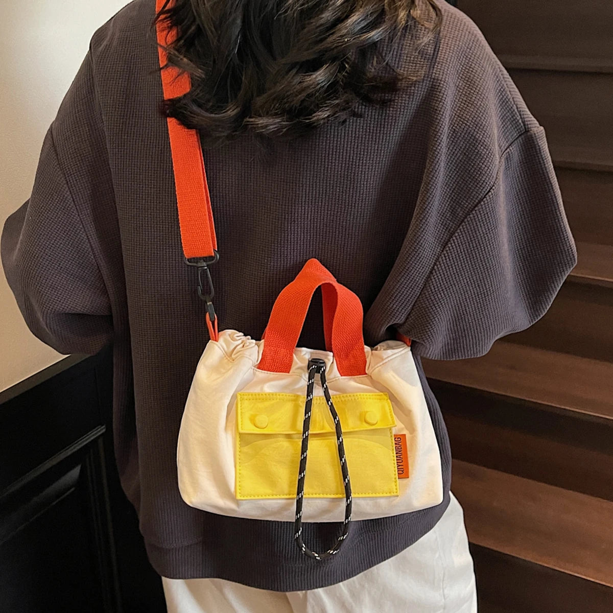 The New Unisex Messenger Bag, Outdoor Functional Shoulder Bag, Commuter Shoulder Bag, Storage Bag, Women's Contrast Backpack