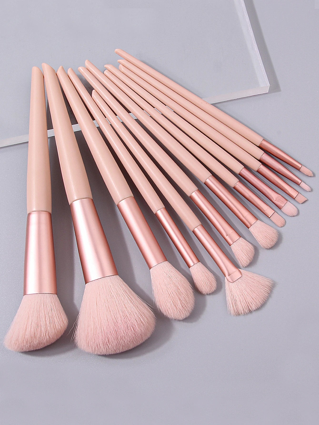 13 Pcs Makeup Brush Set | Flawless Application Beauty Tools