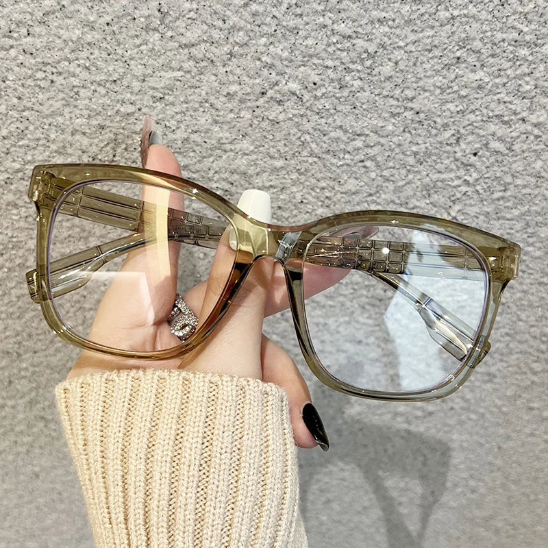 Women’s Fashion Anti-Blue Light Glasses | Stylish Eye Protection