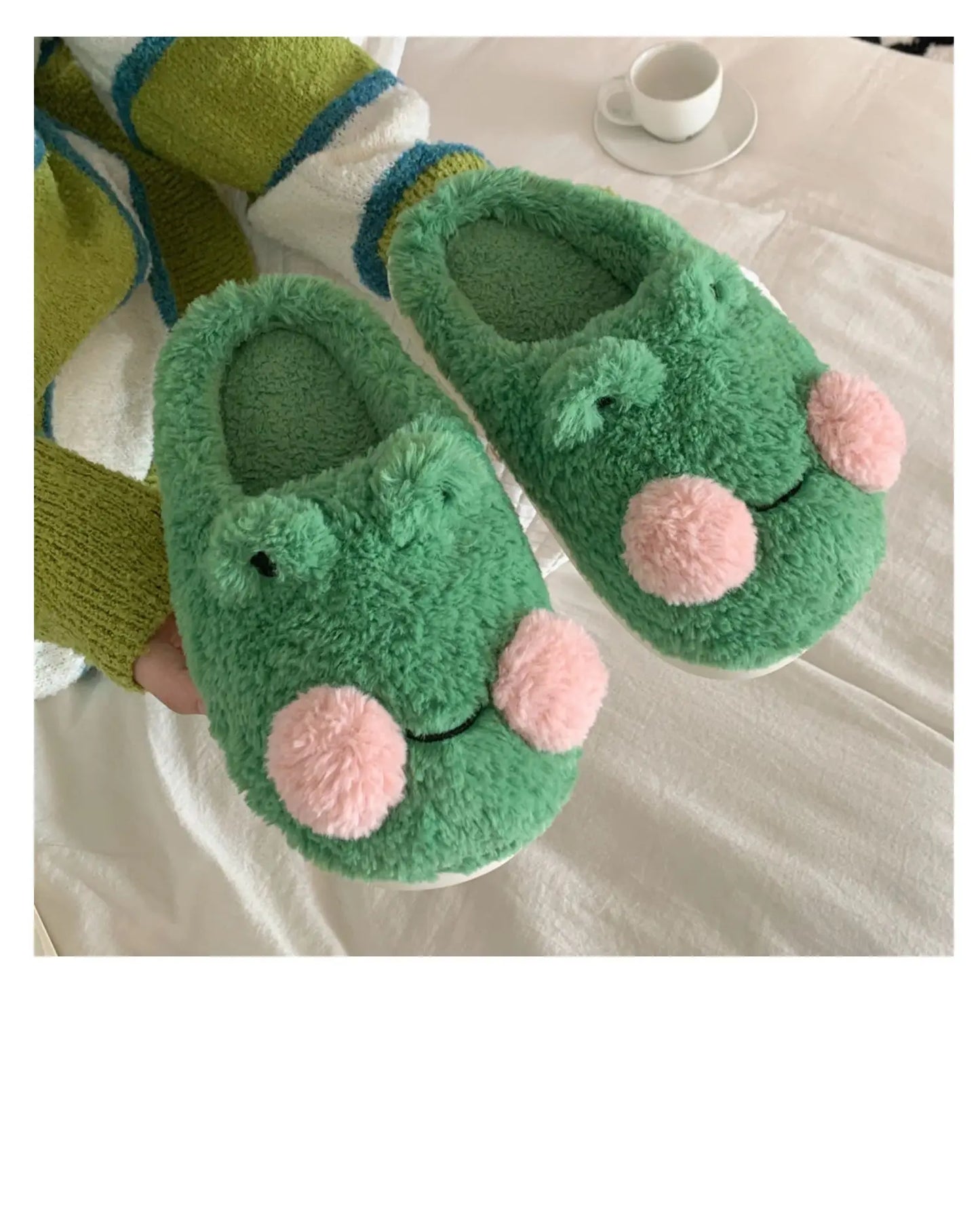 Women's Cute Green Frog Plush Slippers | Cozy Faux Fur House Shoes