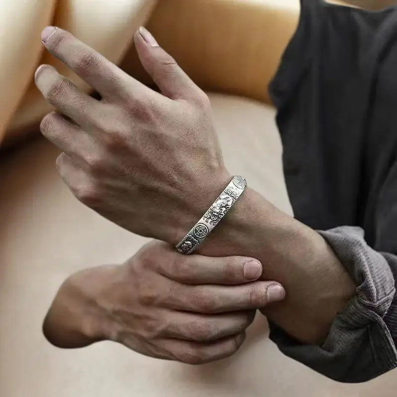 Men's Retro Pixiu Charms Bracelet | Stylish Simple Jewelry