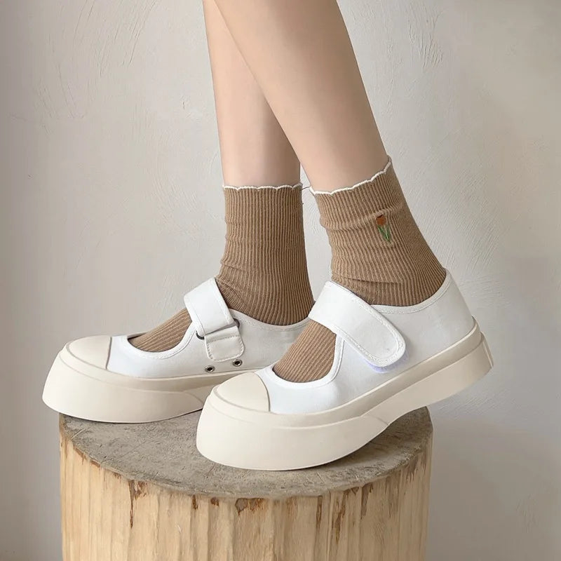 Women's Autumn Floral Embroidery Crew Socks | Cute Kawaii Style