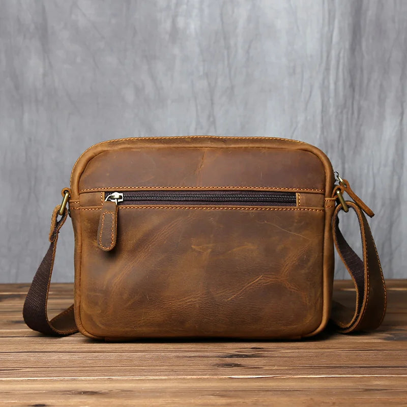 Retro Leather Messenger Bag for Men | Stylish and Functional
