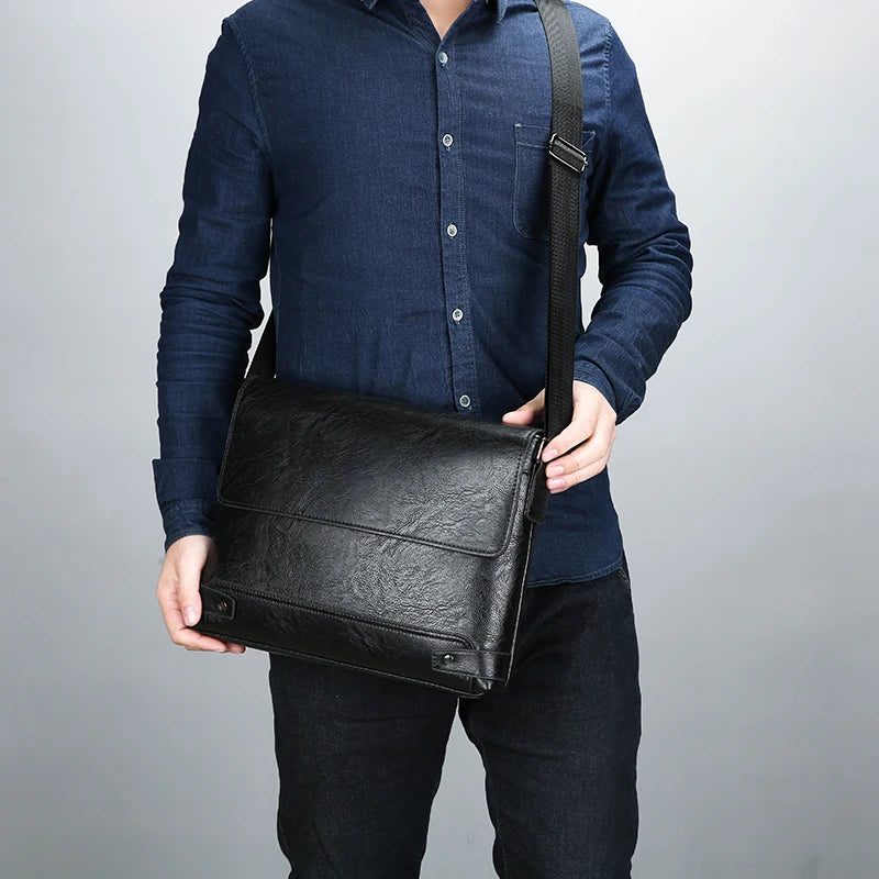 Men's Large Capacity Shoulder Bag | Perfect for Business Trips