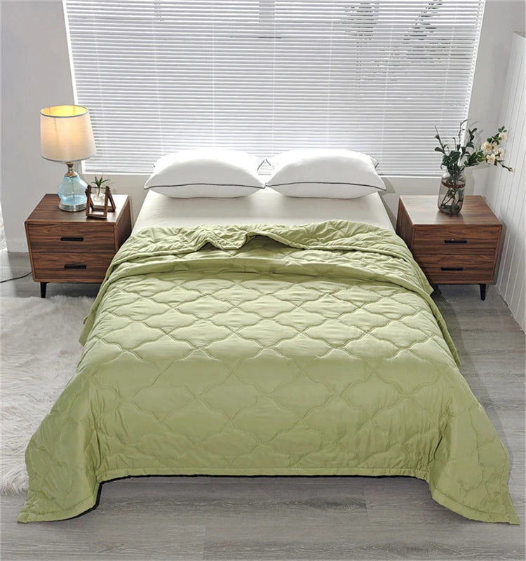 Cool Summer Quilt | Soft, Breathable Air Conditioner Blanket