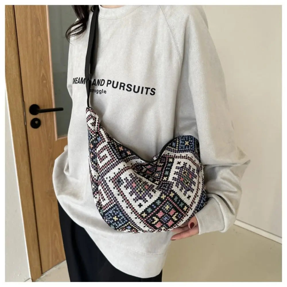 Fashionable Large-Capacity Canvas Shoulder Bag for Women