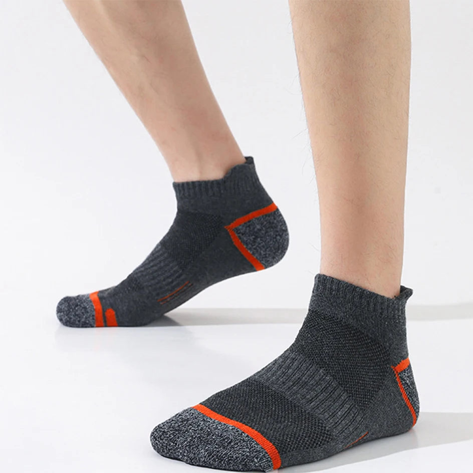 Men's Breathable Ankle Athletic Running Socks | Comfort & Performance