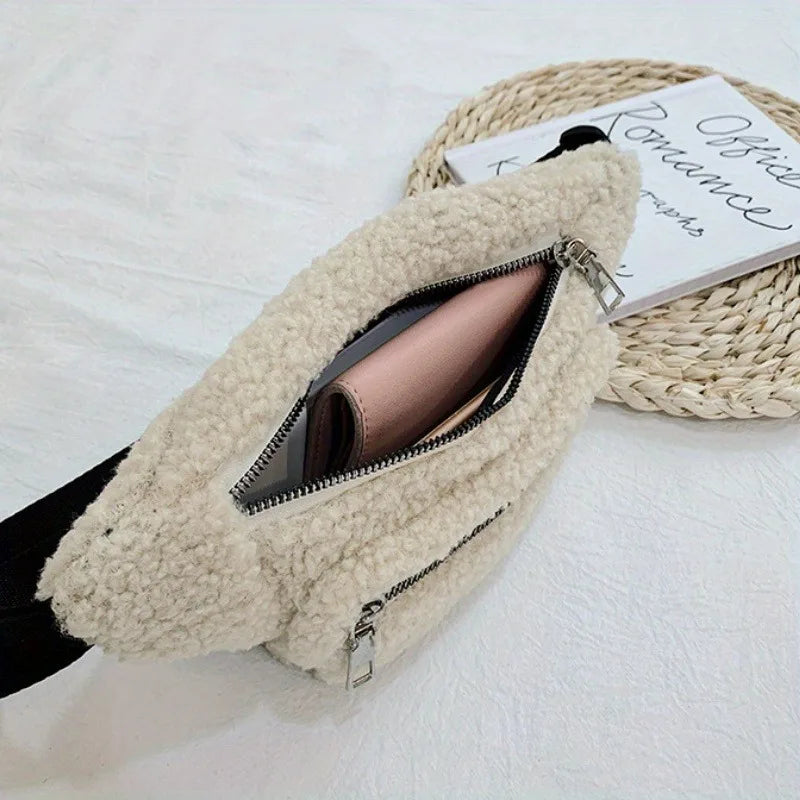 Riñonera de Pana de Peluche Elegante | Bolso Bandolera Versátil