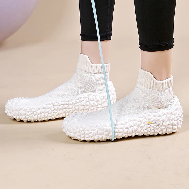 Lightweight Indoor Fitness Sports Shoes | Shock Absorption & Non-Slip
