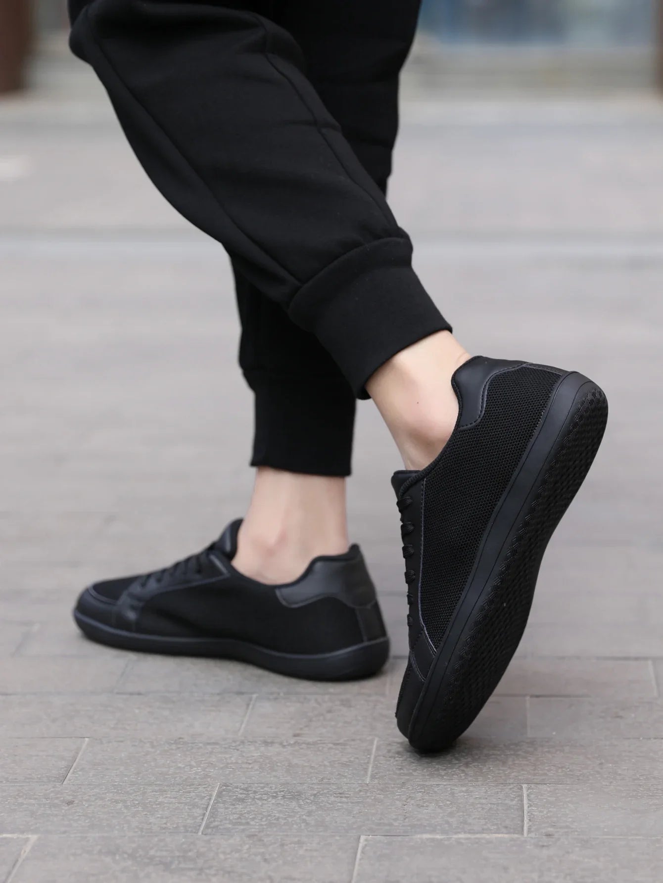 Men's Barefoot Wide Toe Box Walking Shoes Extra Width Minimalist Shoes Breathable Zero Drop Comfortable Shoes Fashion Sneakers