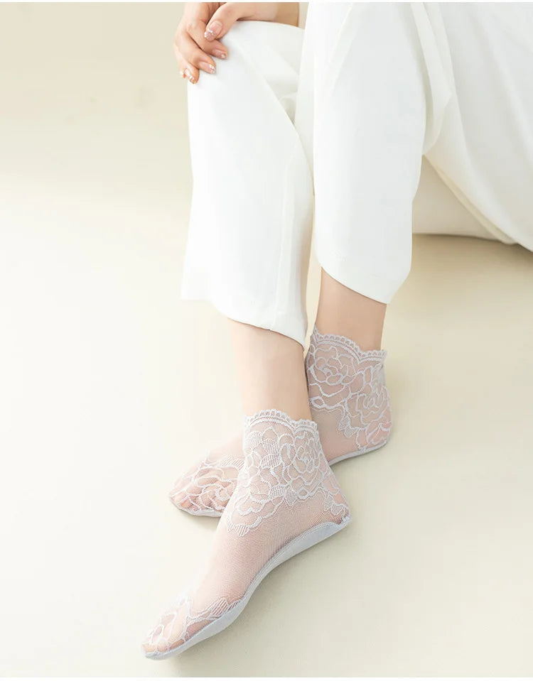 Invisible Lace Socks for Women | Non-Slip Thin Boat Socks