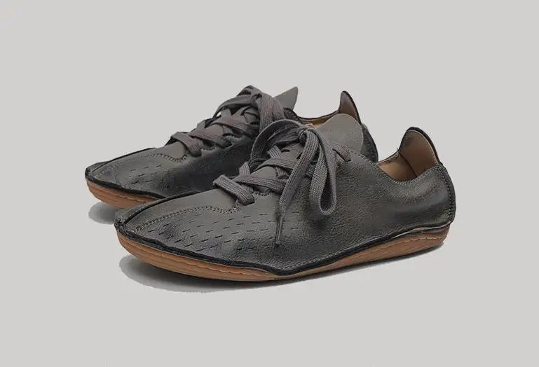 Comfortable Soft Bottom Trekking Sneakers for Outdoor Adventures