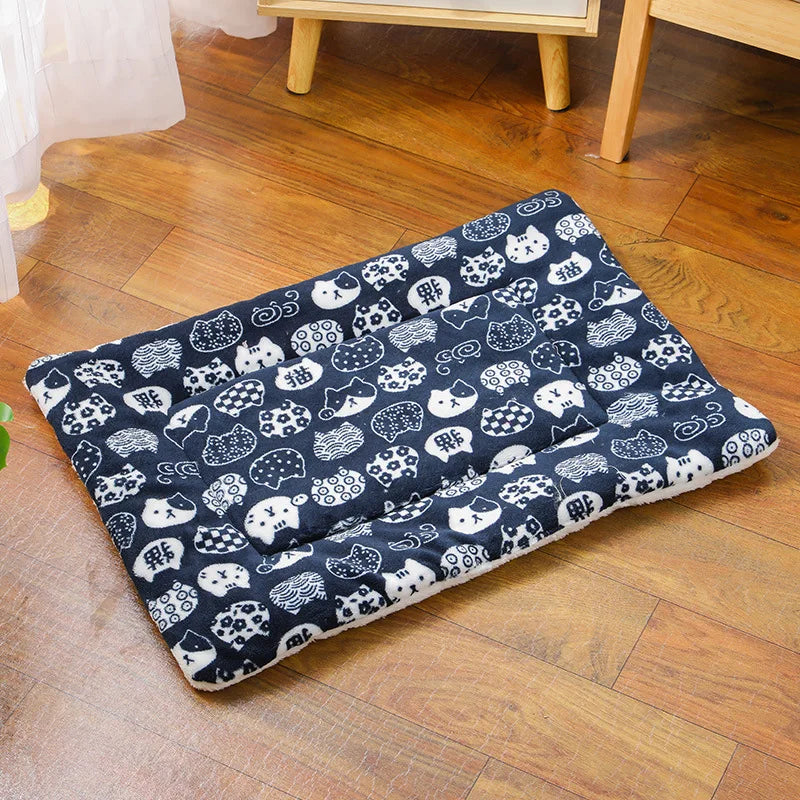 Cozy Flannel Pet Sleeping Mat | Soft Blanket for Dogs & Cats