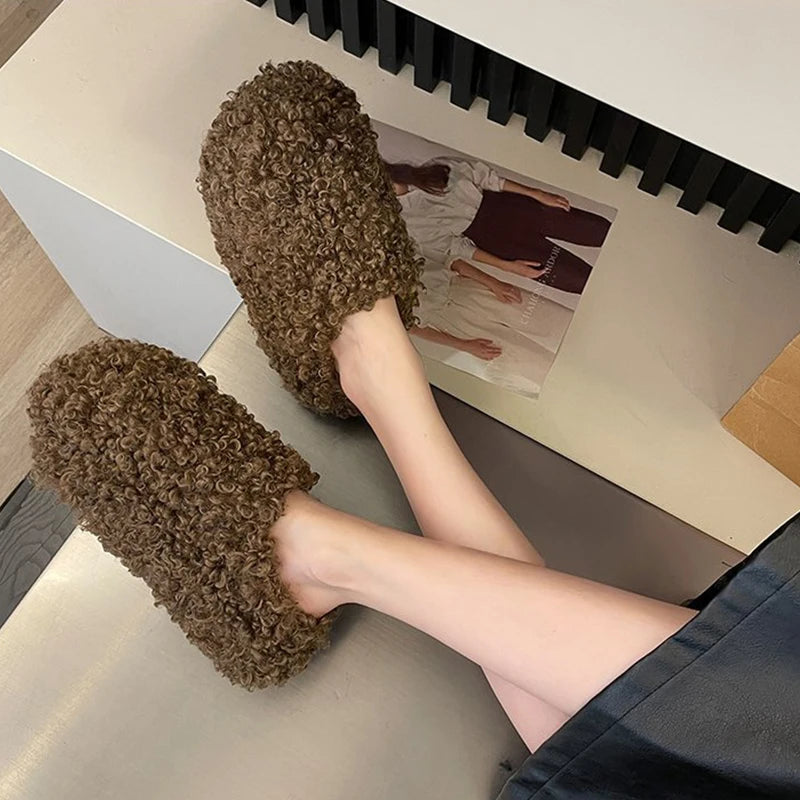 Warm Plush Velvet Slippers | Cozy Lightweight Home Footwear