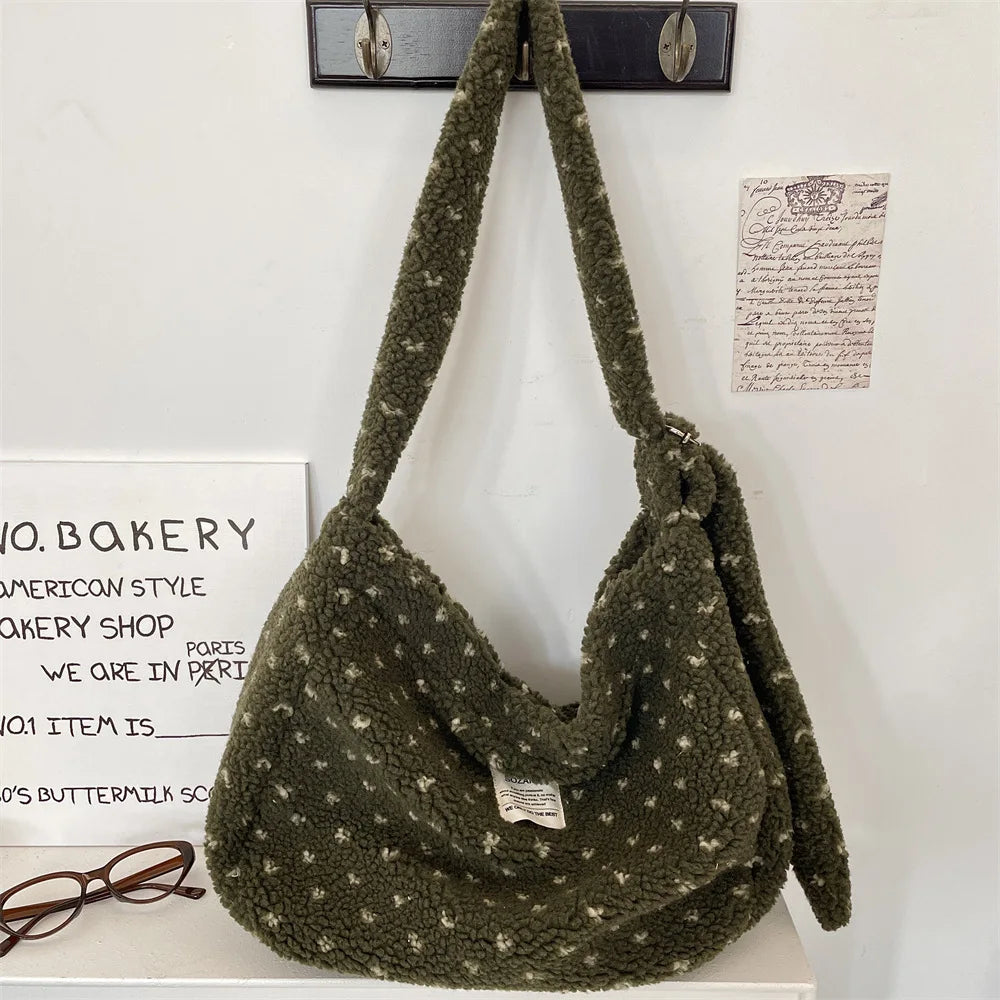 Large Capacity Plush Love Crossbody Bag for Autumn & Winter