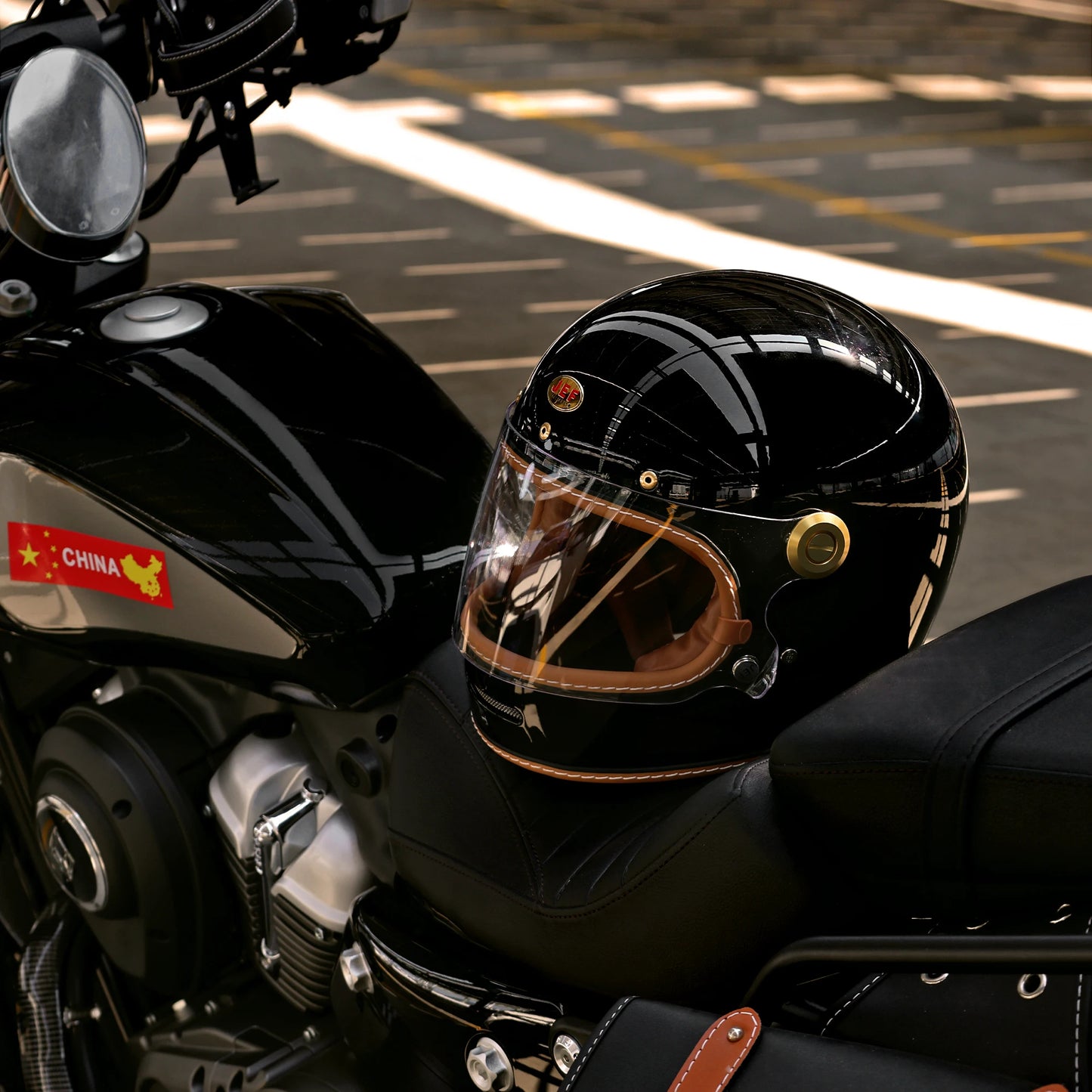 Vintage Full Face Moto Helmet | Retro Style Motorcycle Safety Gear