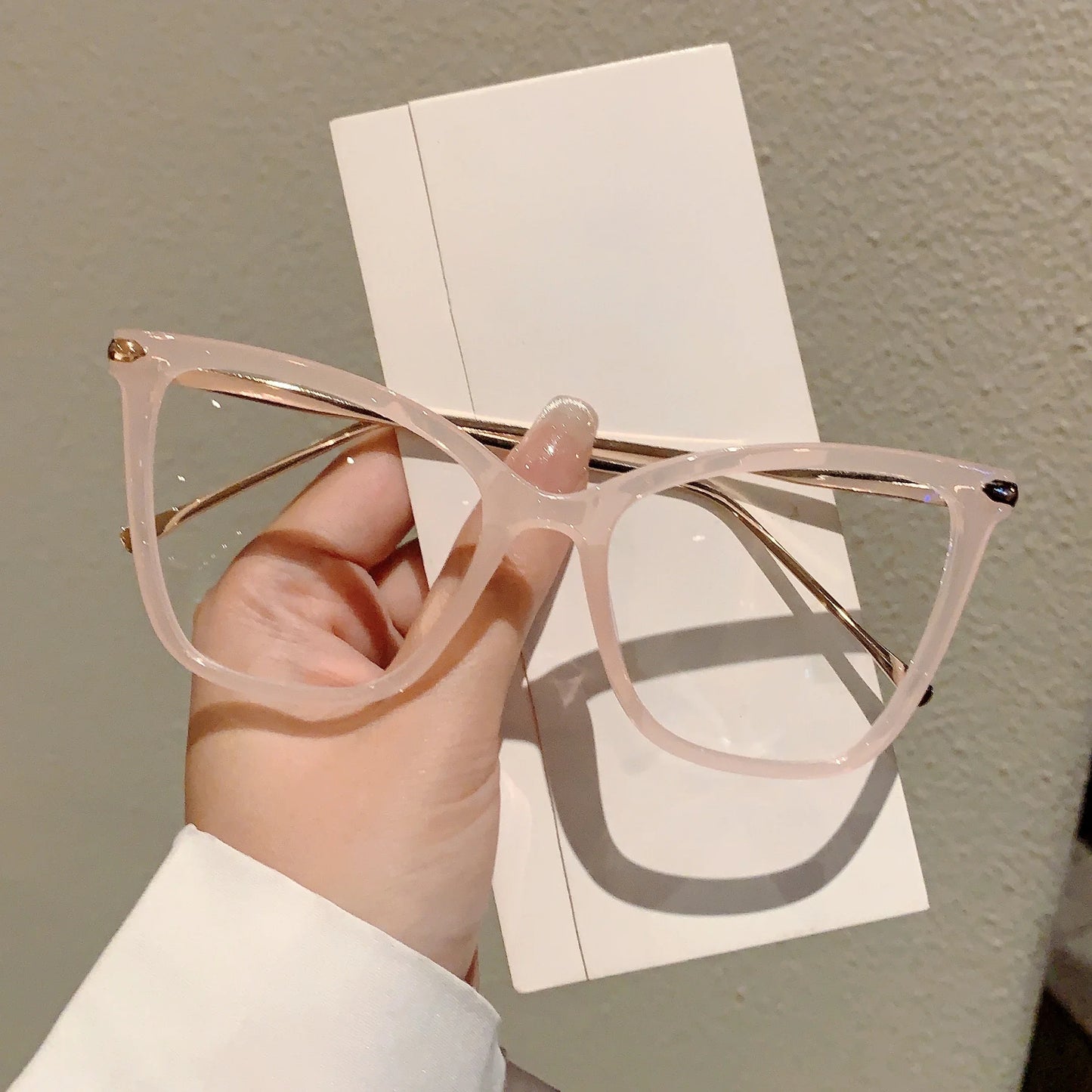 Trendy Cat Eye Glasses | Fashionable Blue Light Blocking Eyewear