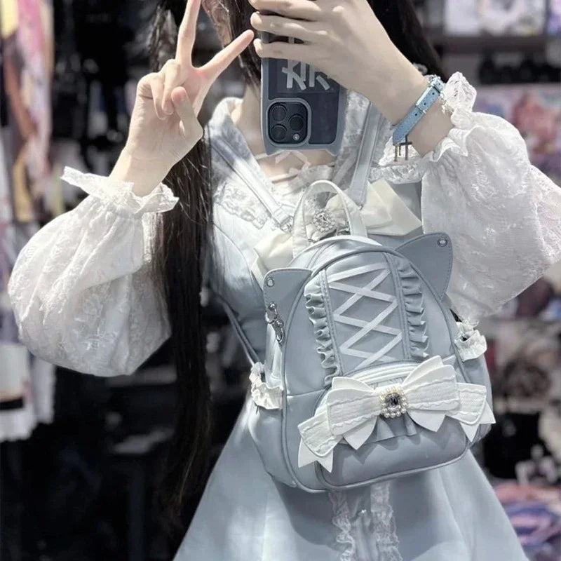 Mochila de piel sintética con orejas de gato y encaje | Elegante bolso de viaje