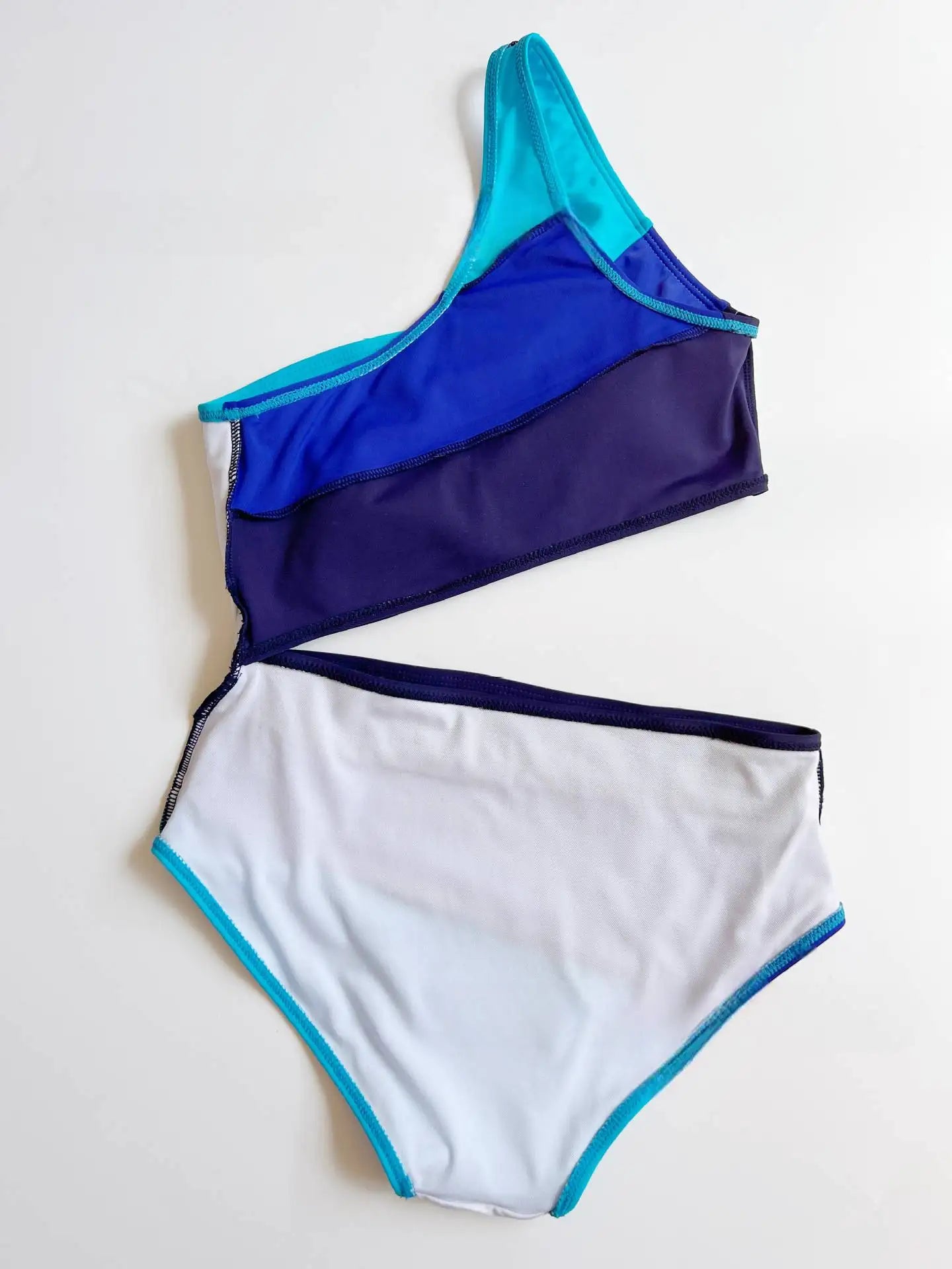 Women's Colorblock One-Piece Swimsuit | Stylish Summer Beachwear