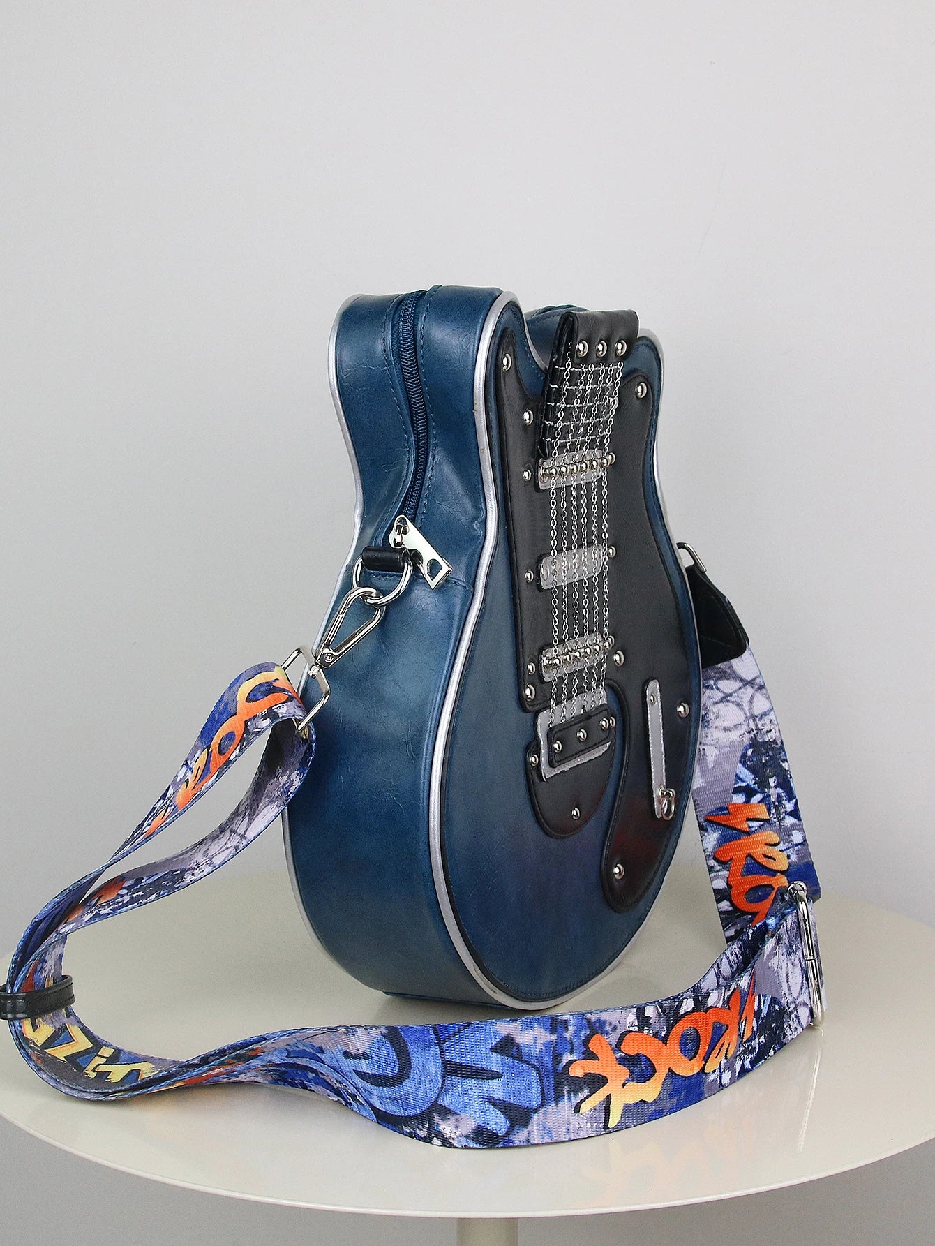 Creative Retro Guitar Shape Bag | Stylish Messenger Shoulder Bag