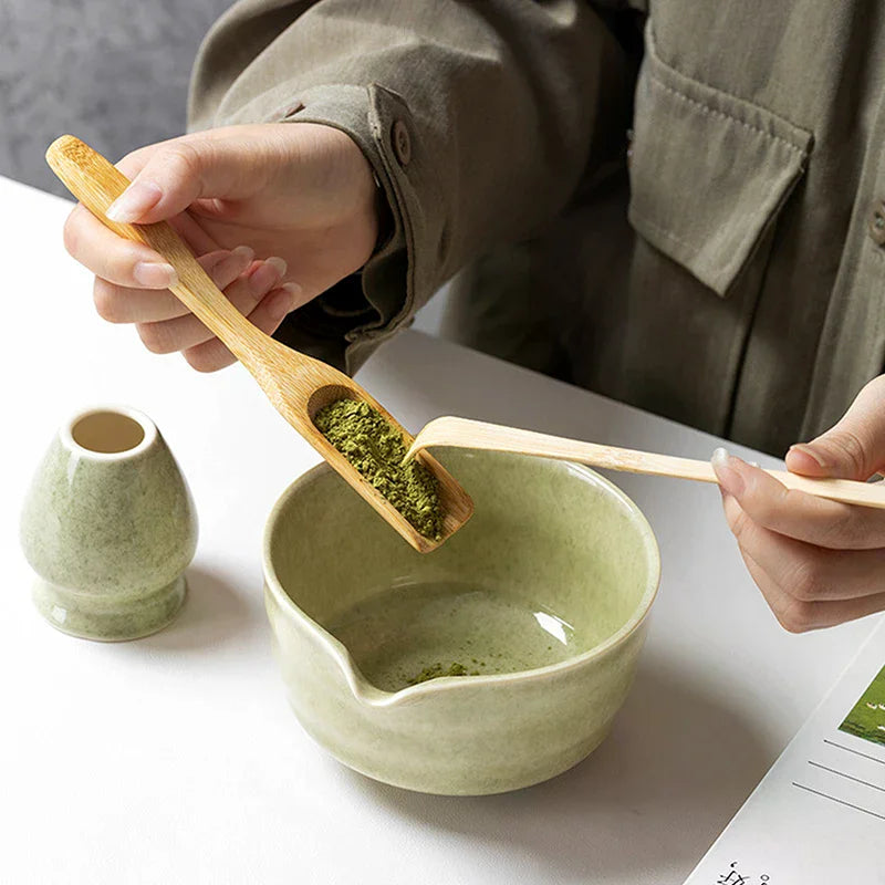 Juego completo de té Matcha con batidor de bambú y accesorios