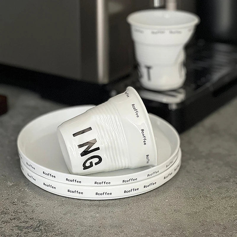 Taza de café de cerámica arrugada con estilo | Tumbler nórdico único