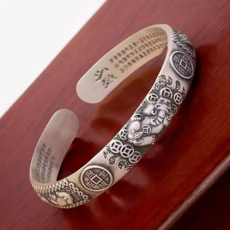 Men's Retro Pixiu Charms Bracelet | Stylish Simple Jewelry