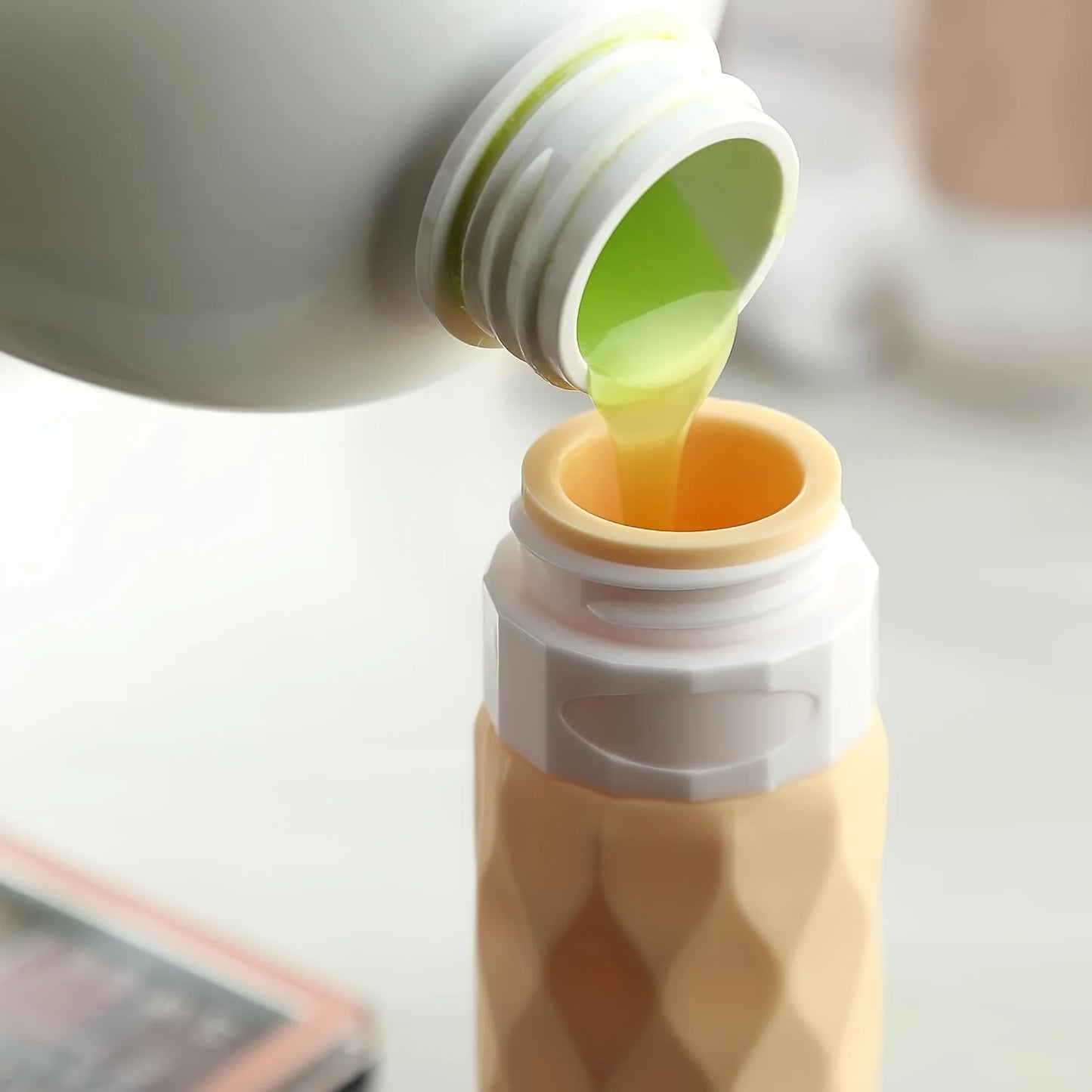 Portable Refillable Bottles with Diamond Texture | Travel Toiletry Set