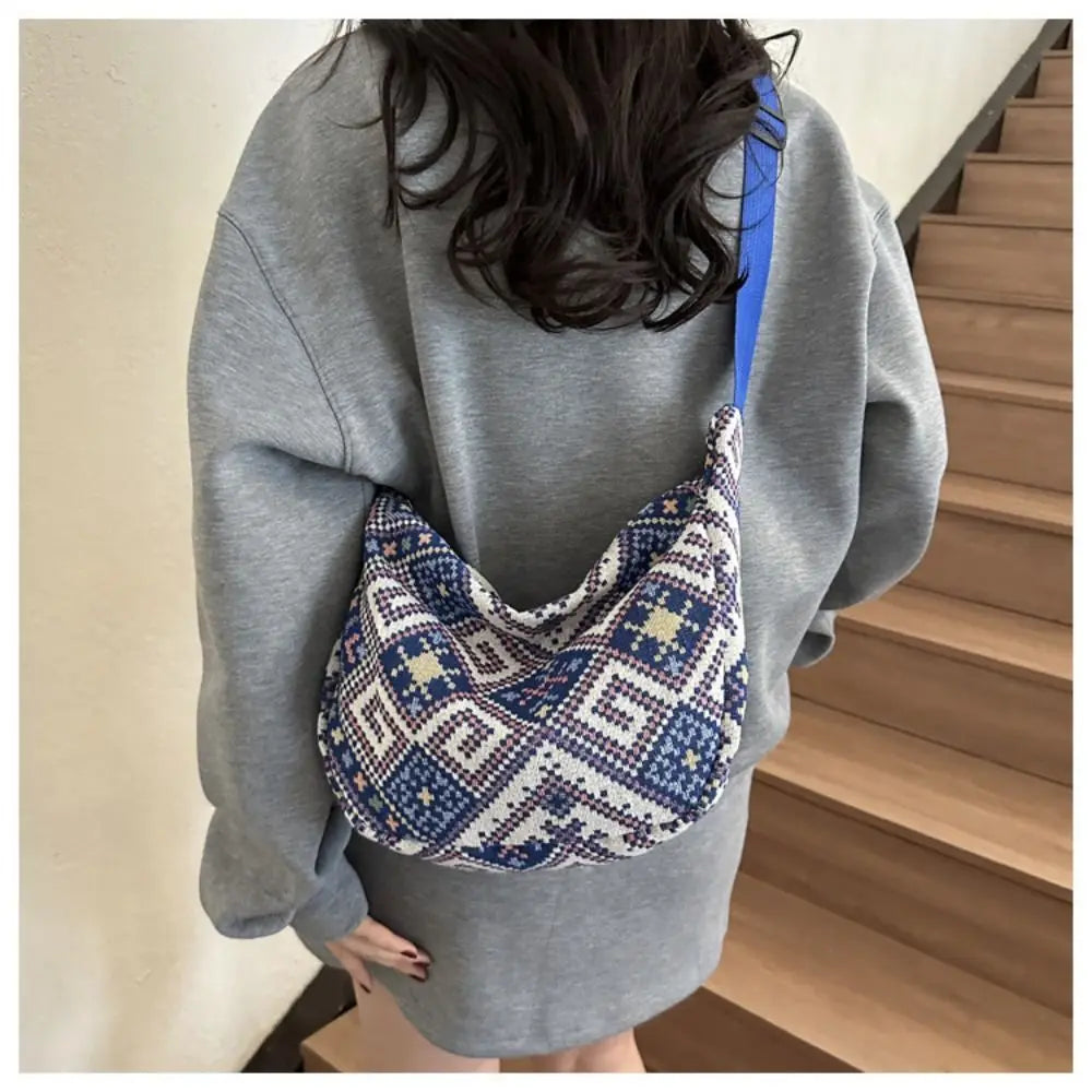 Fashionable Large-Capacity Canvas Shoulder Bag for Women