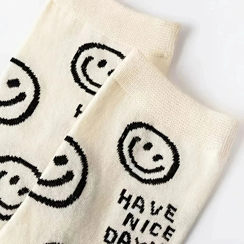 Happy Face Crew Socks - Cute Cartoon Cat Mid Tube Socks for Women