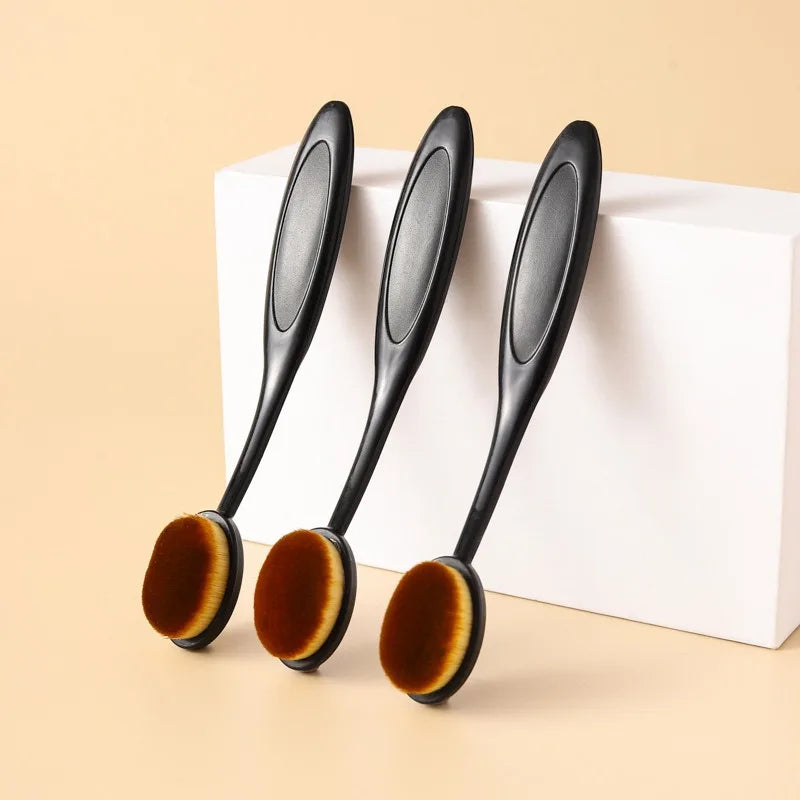 Large Foundation Brush | Effortless Makeup Application Tool
