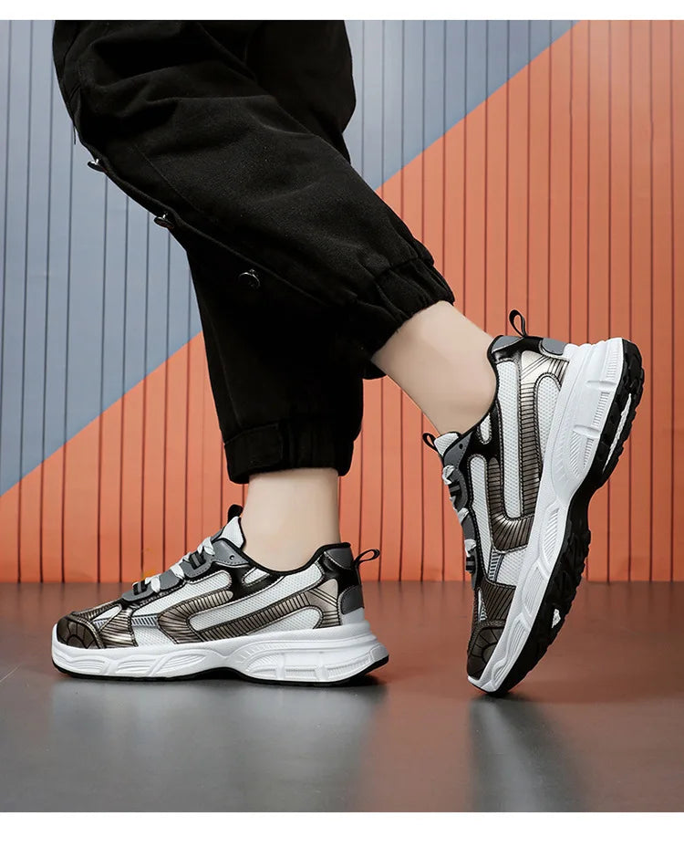 Lightweight Outdoor Sports Shoes for Men | Breathable Casual Sneakers