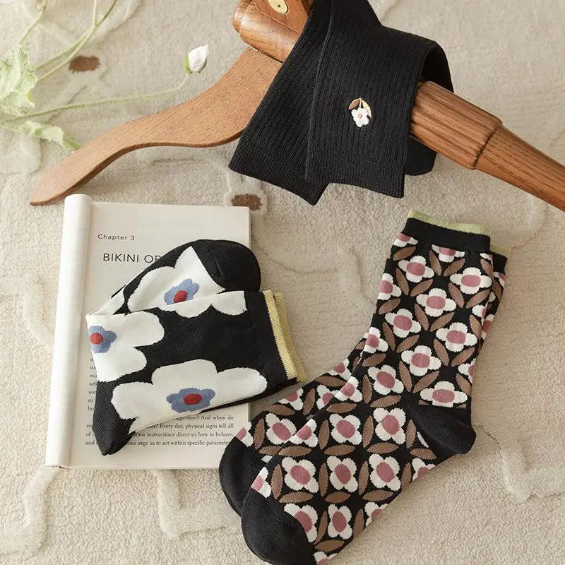 Cute Pink Flower Embroidery Socks for Women | Kawaii Retro Style