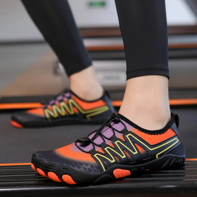 Unisex Swimming Water Shoes Men Barefoot Outdoor Beach Sandals Upstream Aqua Shoes Plus Size Nonslip River Sea Diving Sneakers