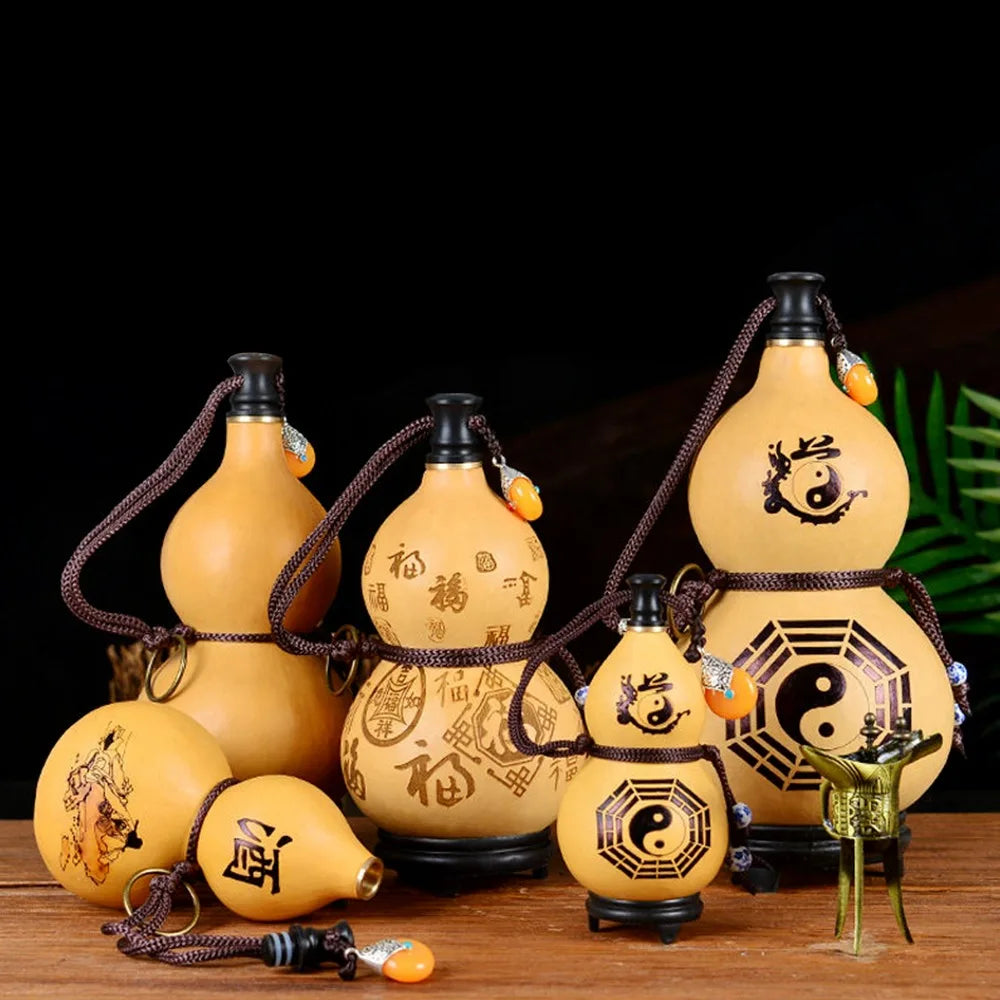 Large Capacity Retro Gourd Water Bottle | Durable & Stylish