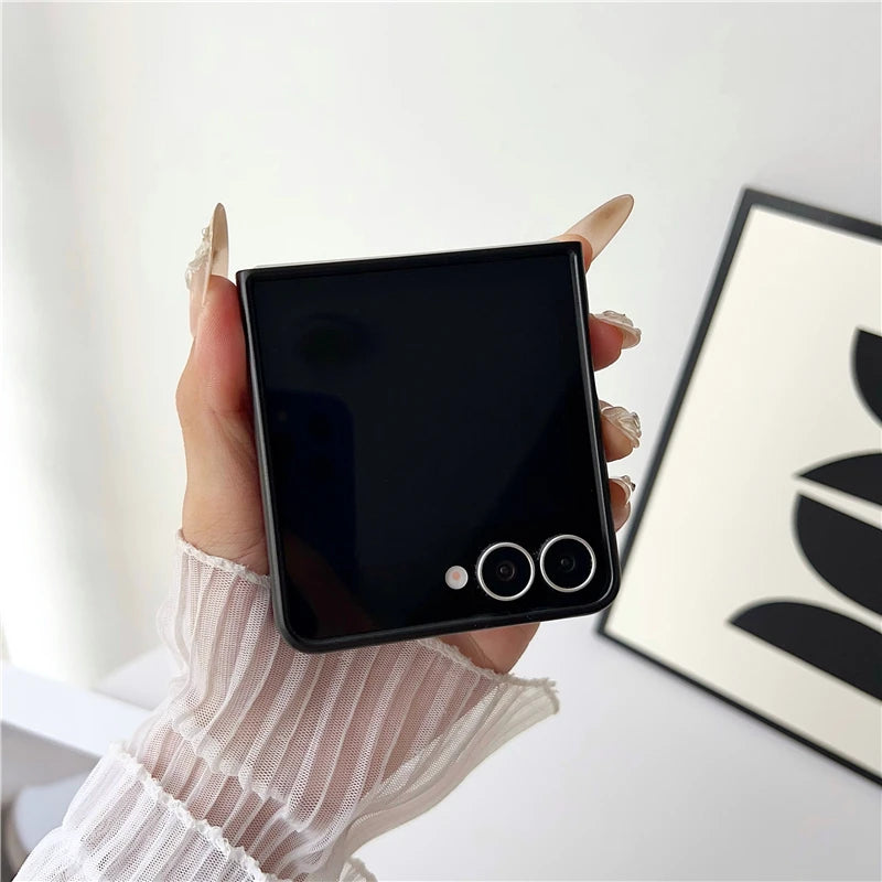 Magnetic Carbon Fiber Texture Phone Case For Samsung Galaxy Z Flip 3 4 5 6 7 For Magsafe Protective PC Back Cover Fundas