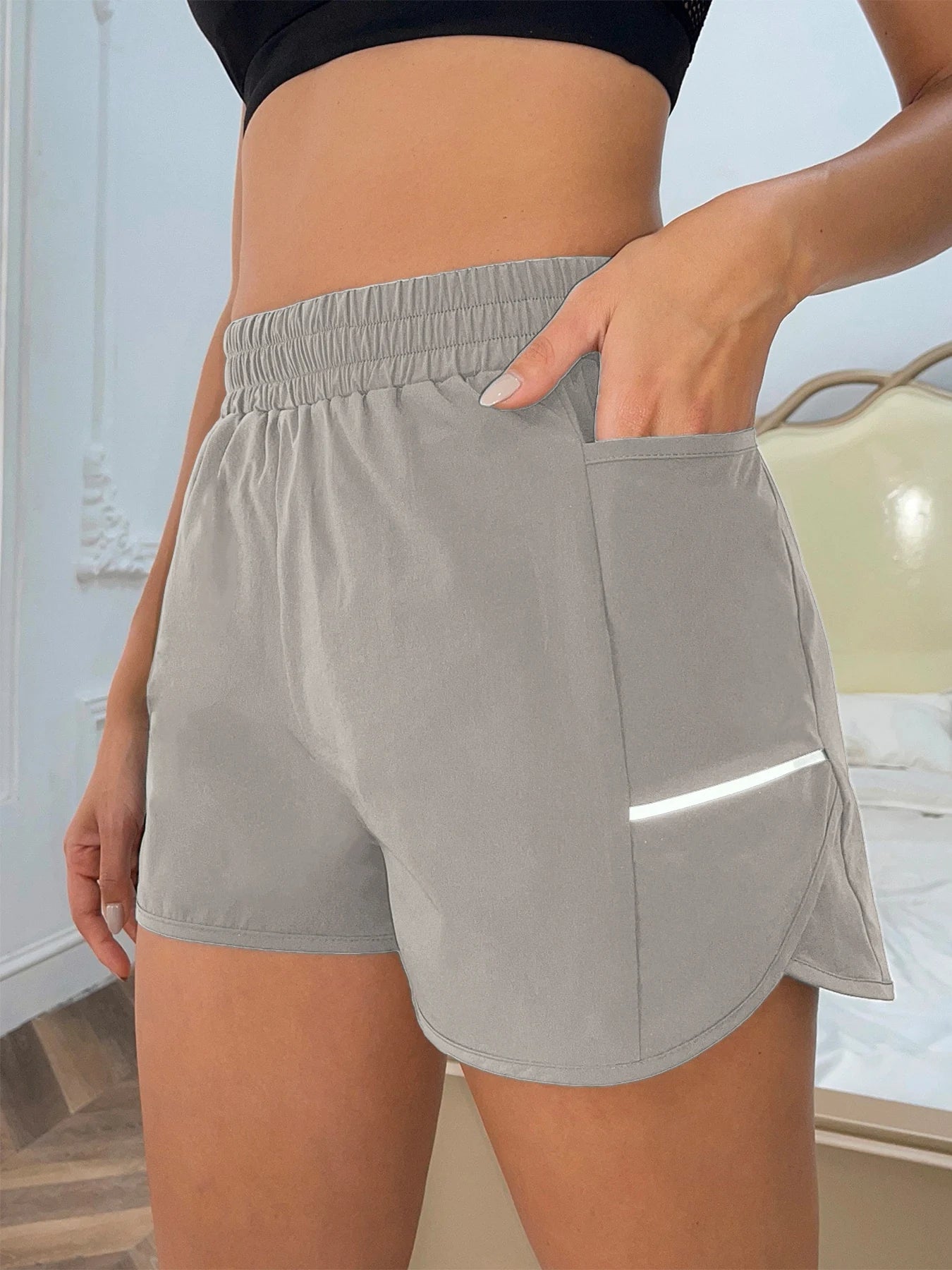 Women's Casual Sports Shorts with Mobile Pocket & Reflective Strips