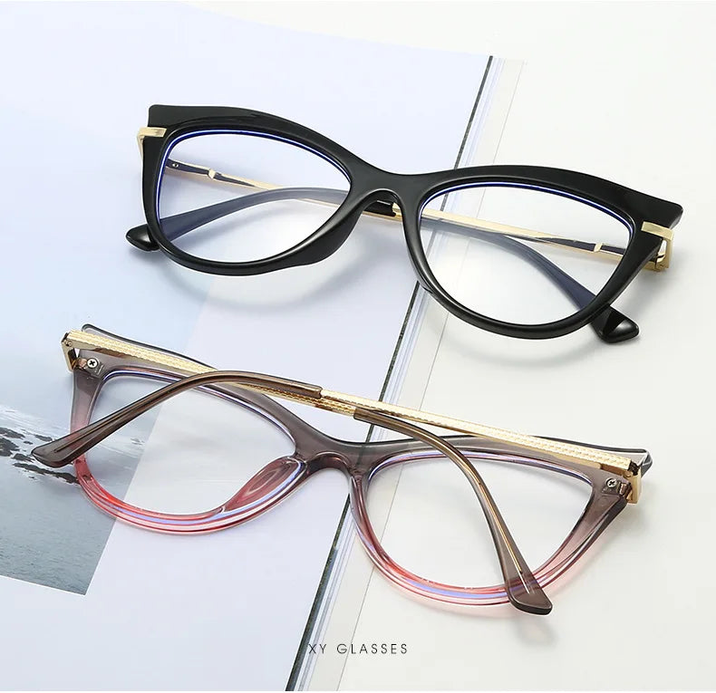 Gradient Cat-Eye Glasses | Retro Y2K Style for Fashion Enthusiasts