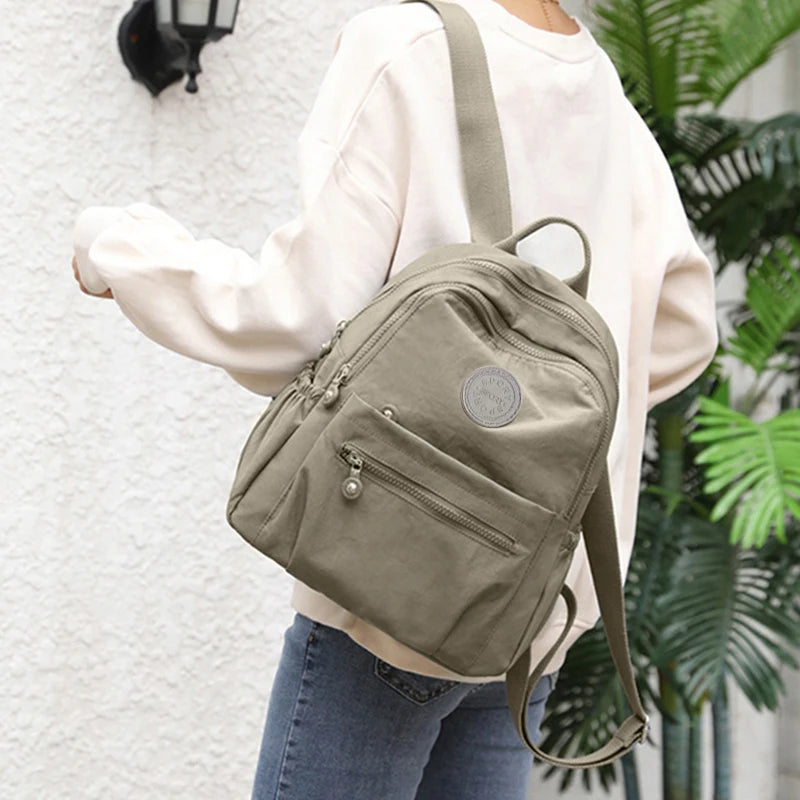 Mochila Chic Multicolor | Bolso de Viaje Ligero y Elegante