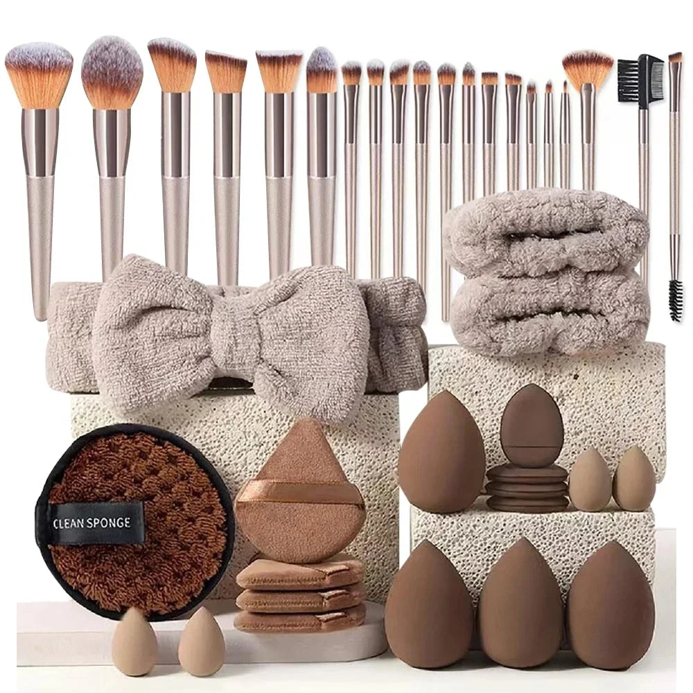 20/40PCS Pink Makeup Brush Set | Complete Soft Wool Fiber Brushes with Beauty Blender for Full Face Makeup 2026