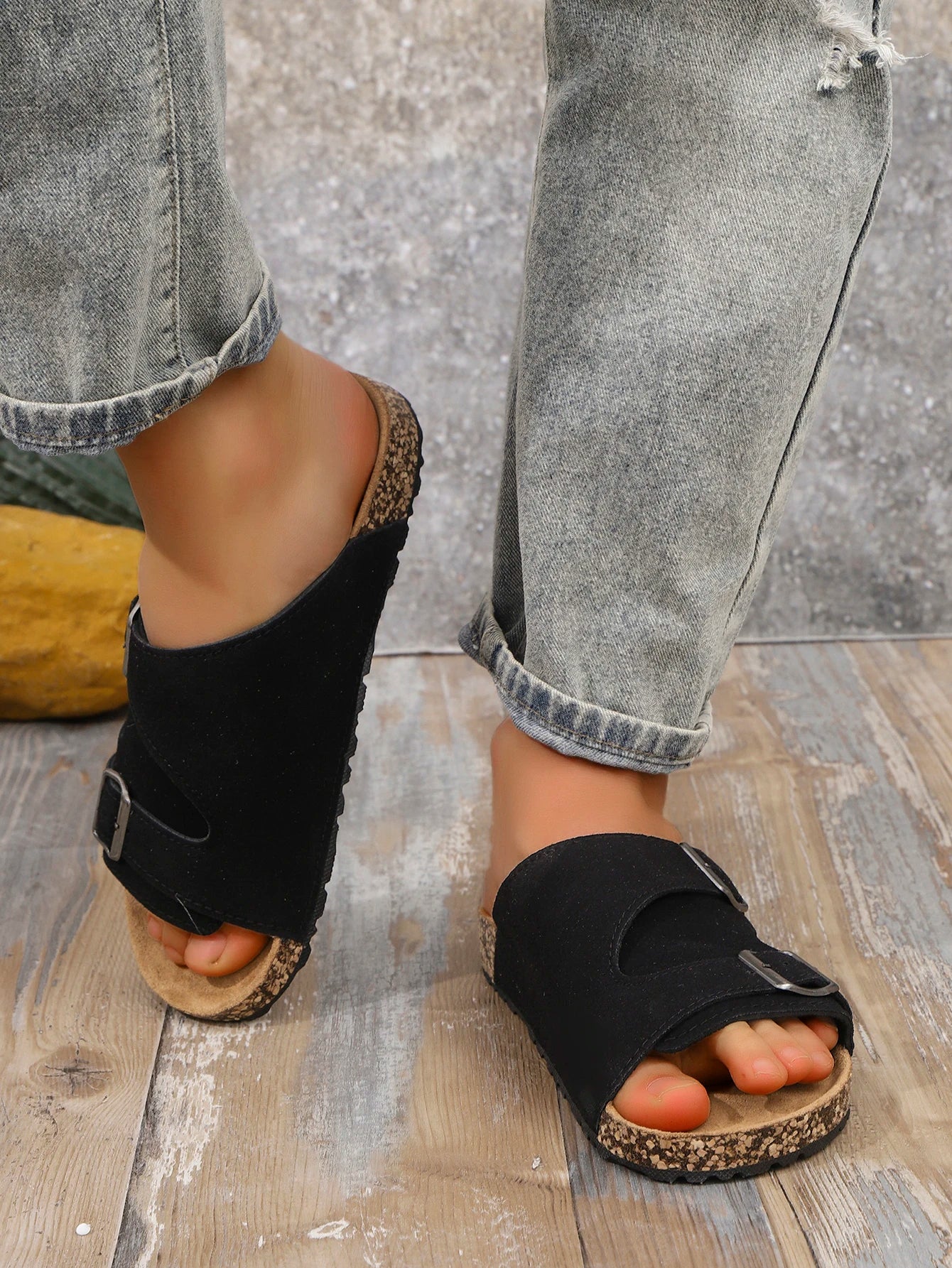 Men's Casual Suede Adjustable Buckle Slippers | Soft-Sole Comfort