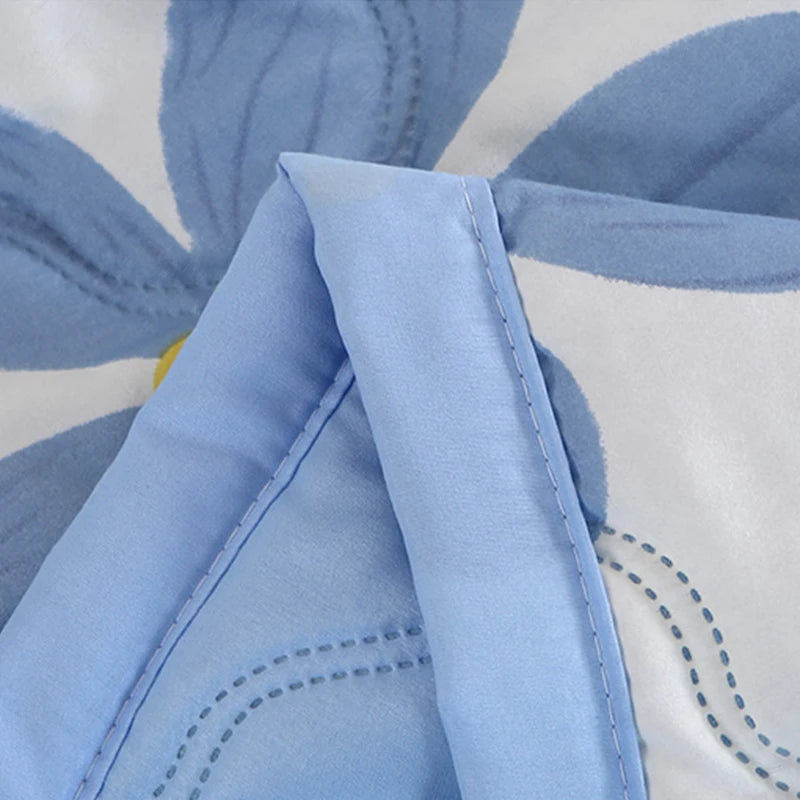 Cool Summer Quilt | Soft, Breathable Air Conditioner Blanket