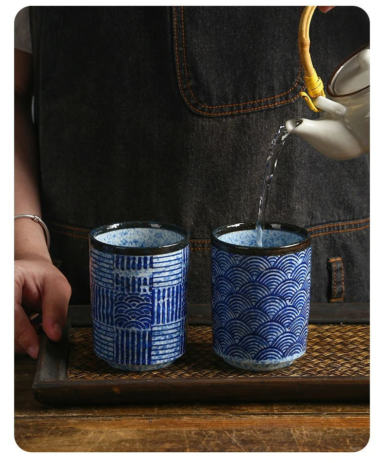 Elegante Taza de Té de Cerámica Ondulada Retro | La Experiencia de Té Perfecta
