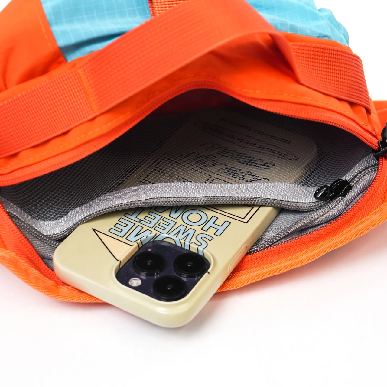 Unisex Crossbody Bag – Minimalist Design for Hiking & Climbing
