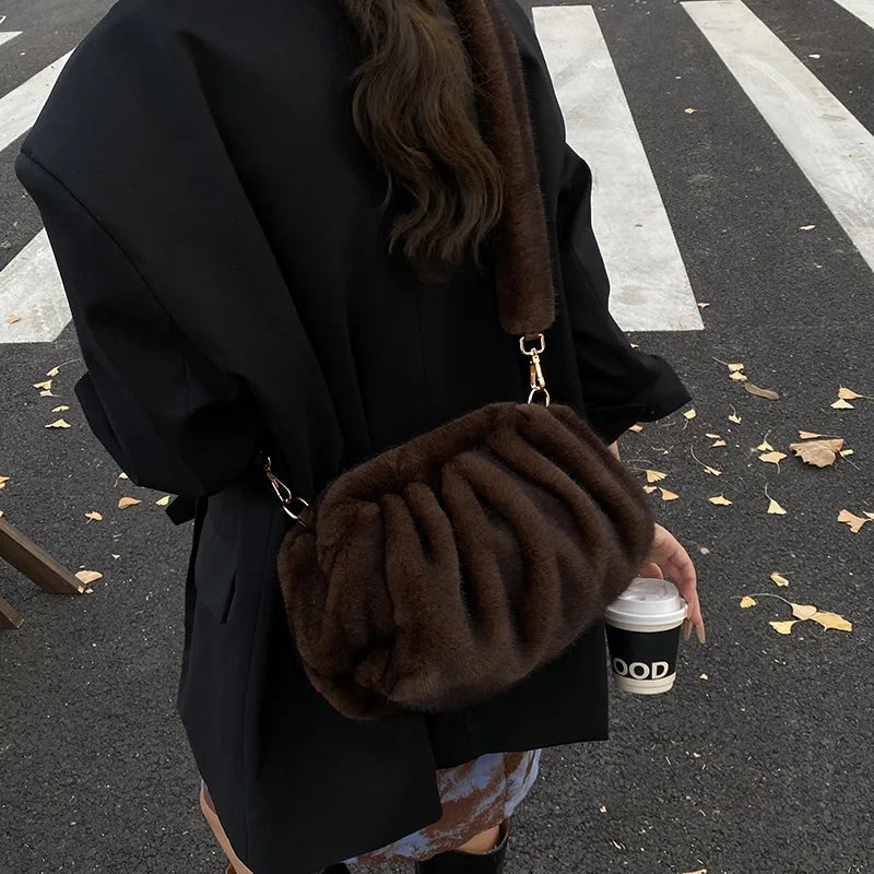 Stylish Women's Commuting Shoulder Bag | Fluffy Cloud Casual Tote