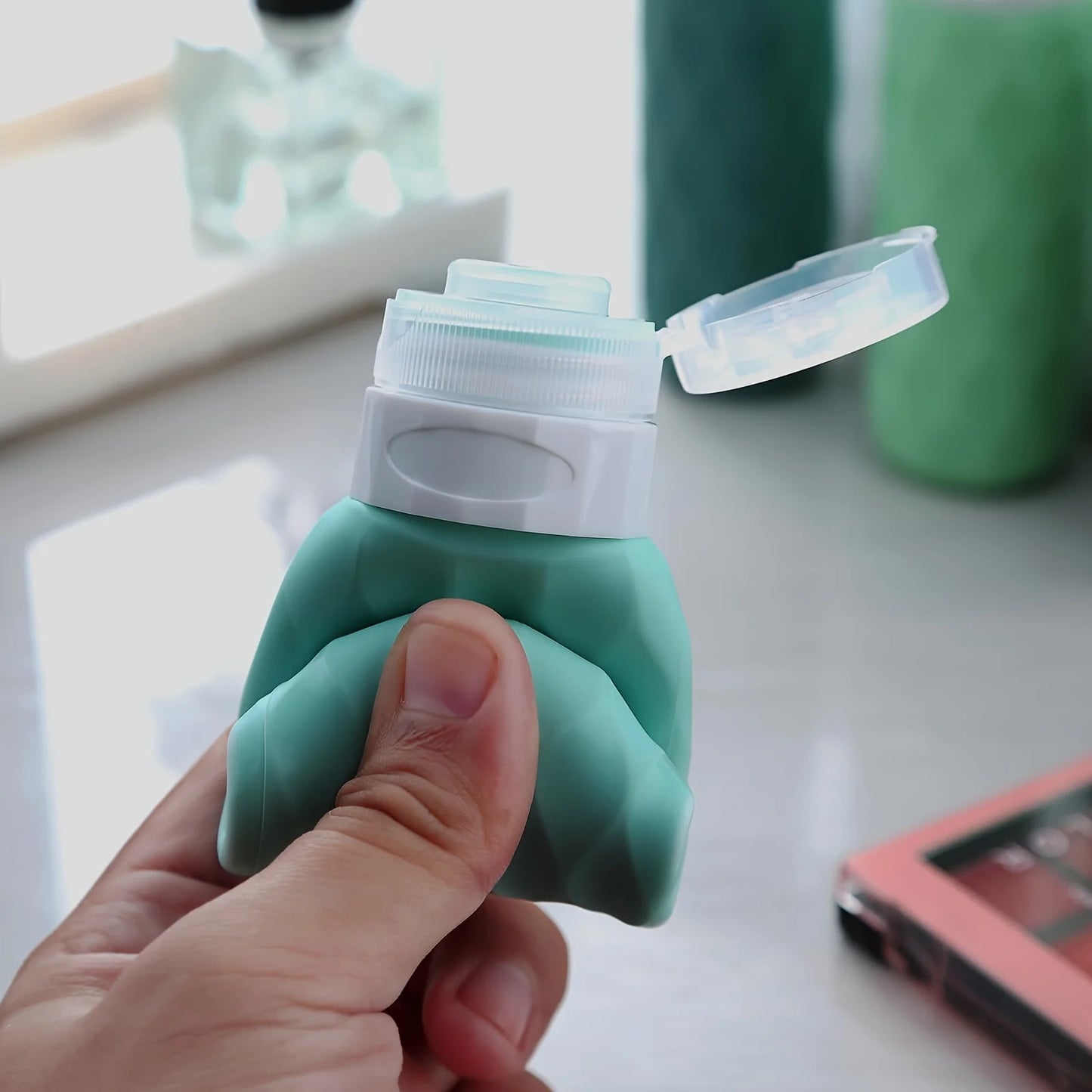 Portable Refillable Bottles with Diamond Texture | Travel Toiletry Set